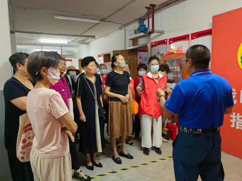 0829_150138_401.jpg 0c04a1e0de35f9aa63a82d390974789.jpg